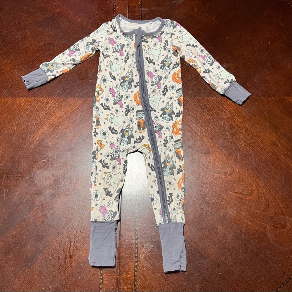 Cozy O Designs Bluey Halloween Bamboo Convertible Footie Pajamas Sz 6-12M